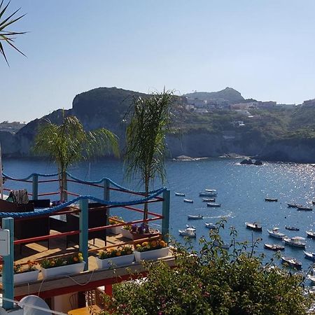 פונזה L'Incanto Di Cala Feola מראה חיצוני תמונה